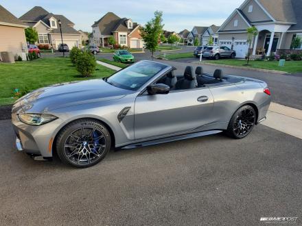 2024 BMW M4 Convertible (top down) driveway2.jpg